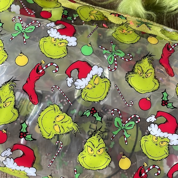 Grinch Cosmetic/Travel Bag - Picture 2 of 9